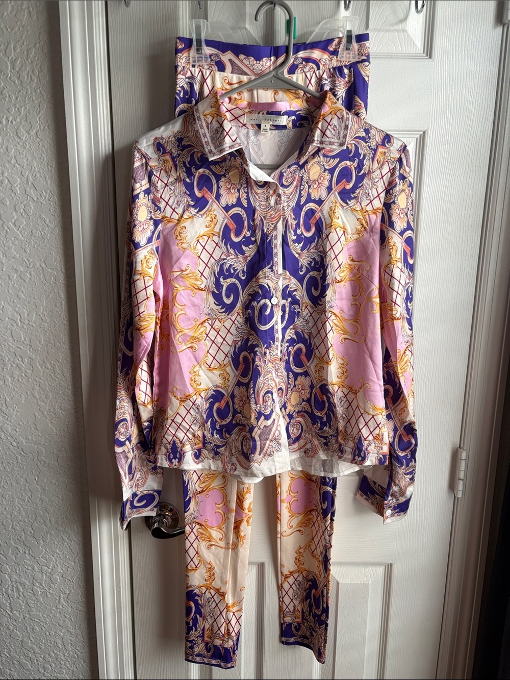 Printed Silk-Feel Button-Up Legging Set in Purple, Pink & Gold